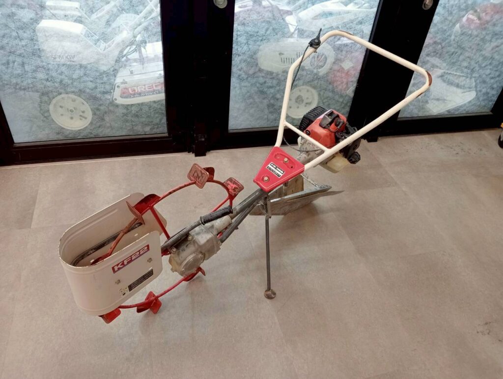 オータケ 溝切機 KF22